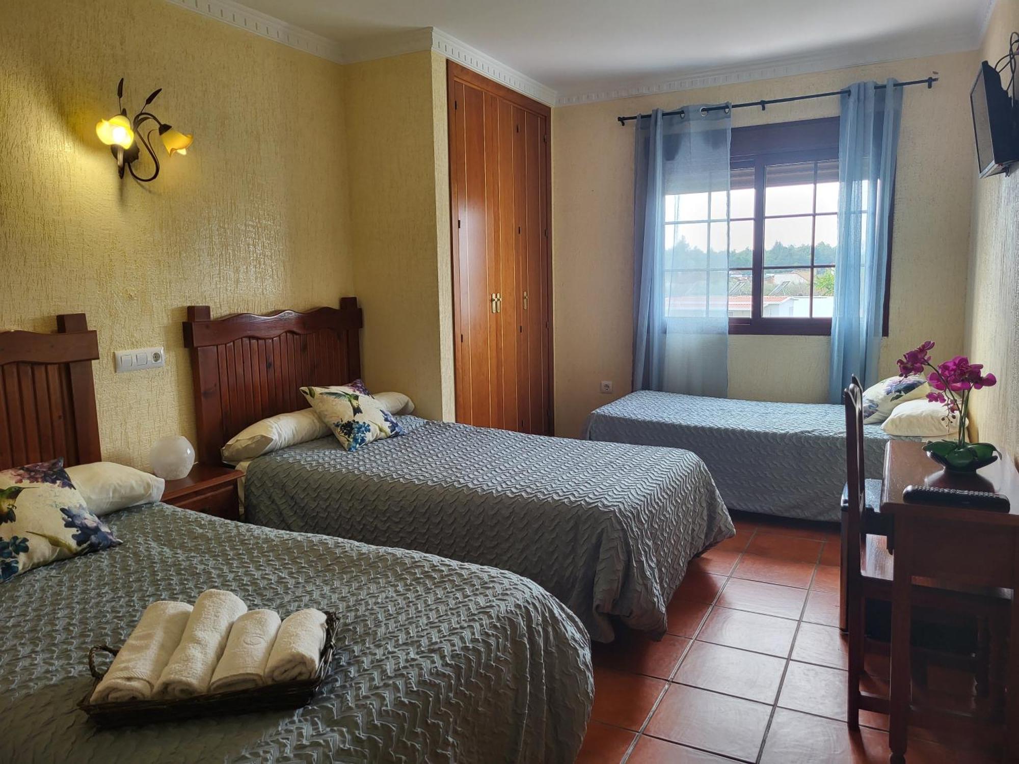 Hostal Rural La Plata Parking Incluido Arcos de la Frontera Exteriör bild