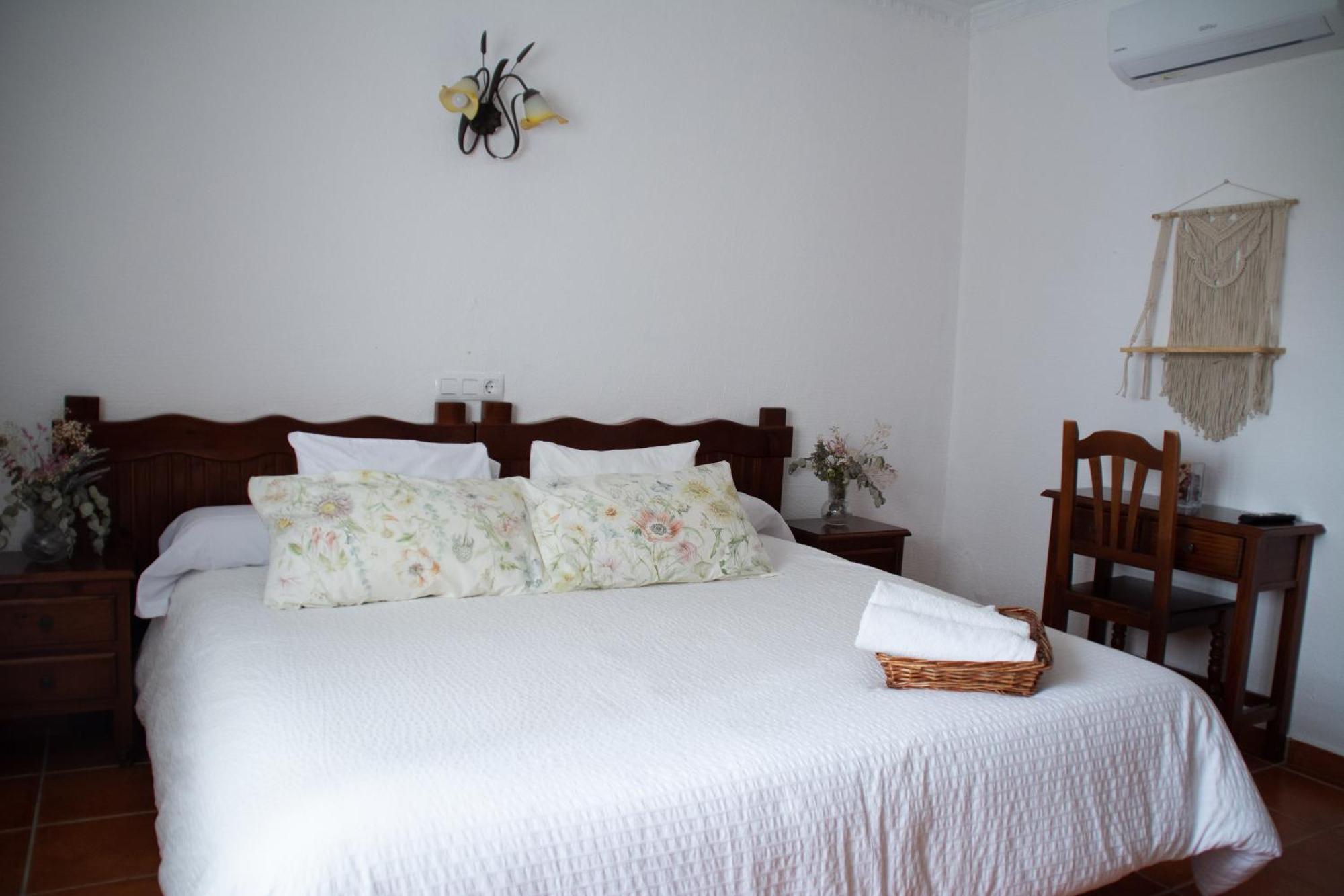 Hostal Rural La Plata Parking Incluido Arcos de la Frontera Exteriör bild